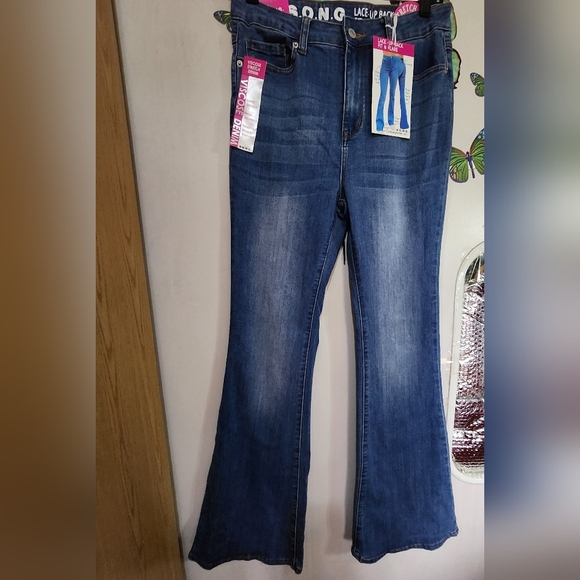 high waist flared jeans - Picture 5 of 6